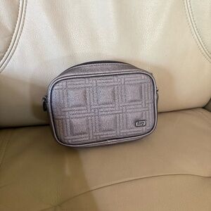 Lug Mingle in Metallic Pearl